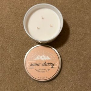 Candle 3 wick adventure candle NEW